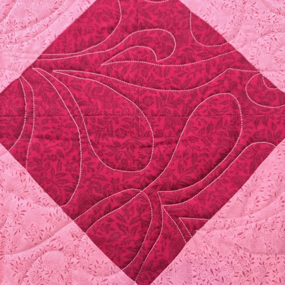 Vintage 2005 Pink/Green‎ Square Handmade Patchwork Diamond Pattern Quilt NEW